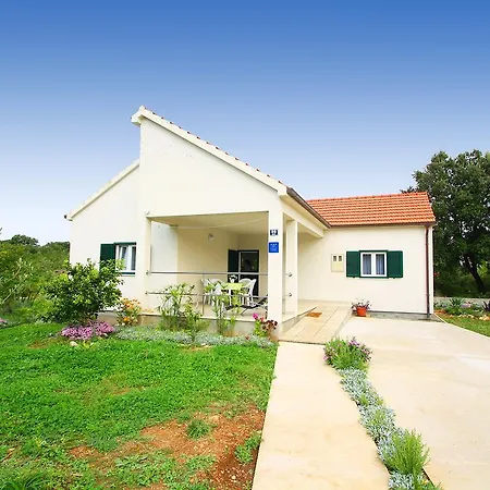 Сasa de vacaciones Holiday Niksa Drače